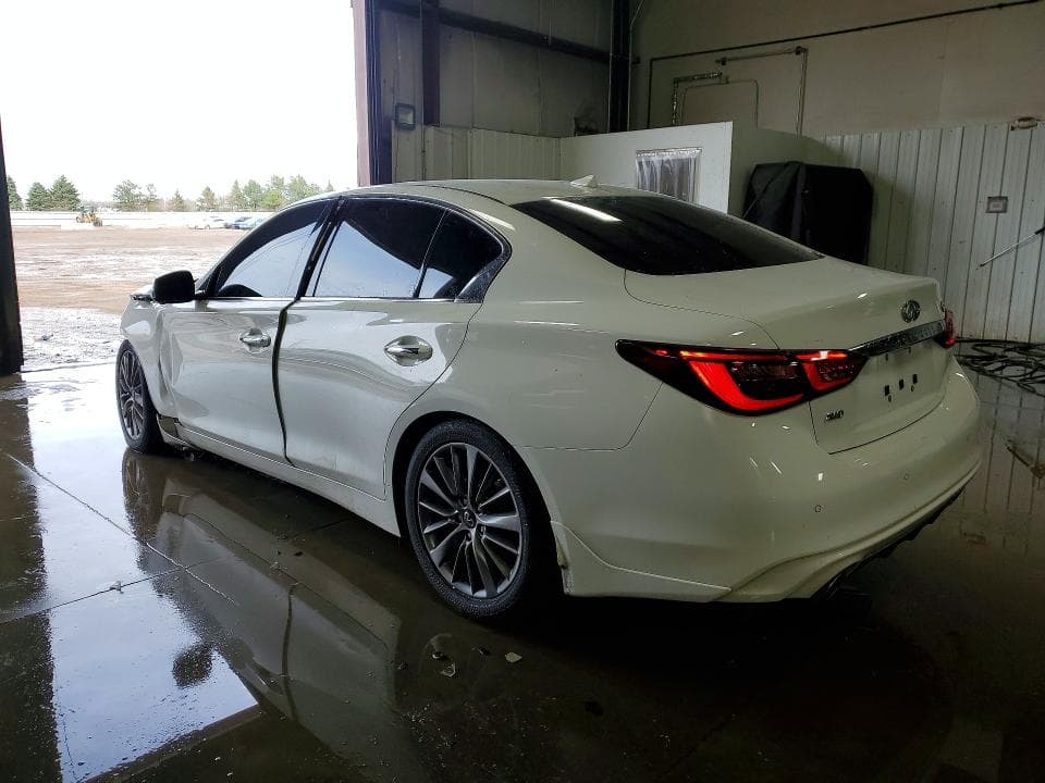 2022 INFINITI Q50 LUXE 2