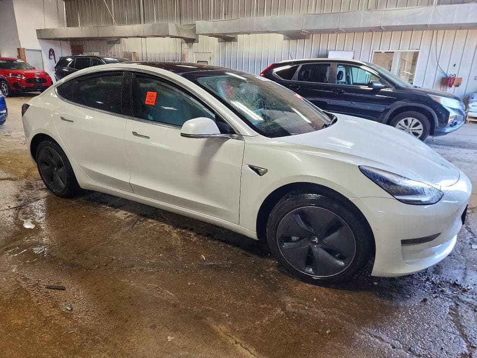 2020 TESLA MODEL 3 4