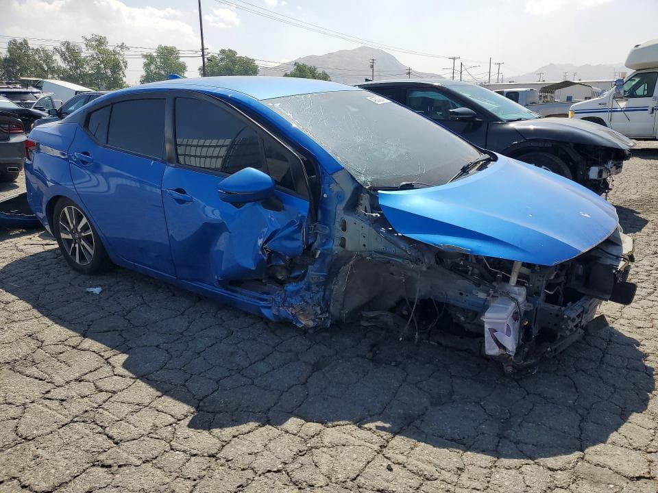 2021 NISSAN VERSA SV 4