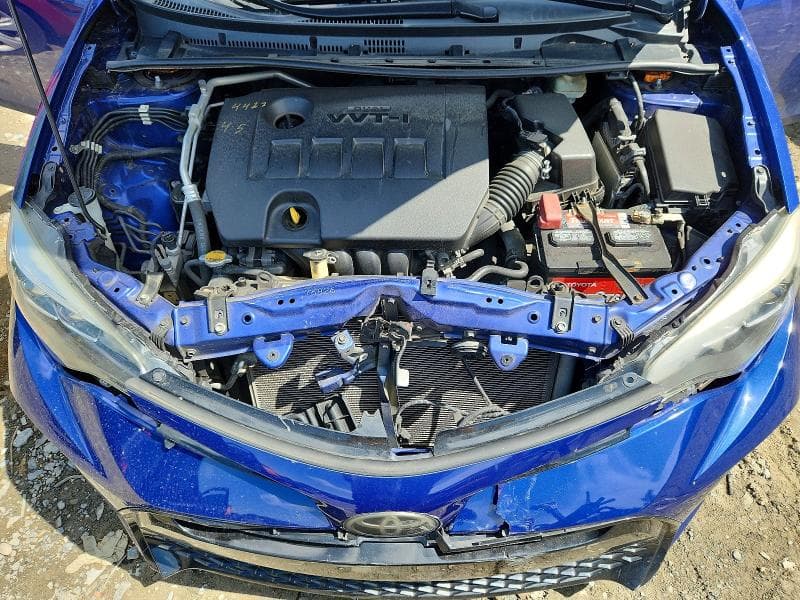 2017 TOYOTA COROLLA SE 11