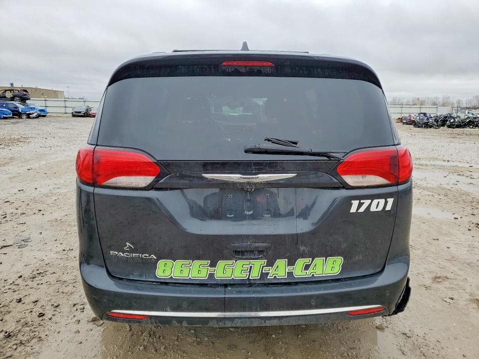 2017 CHRYSLER PACIFICA 6