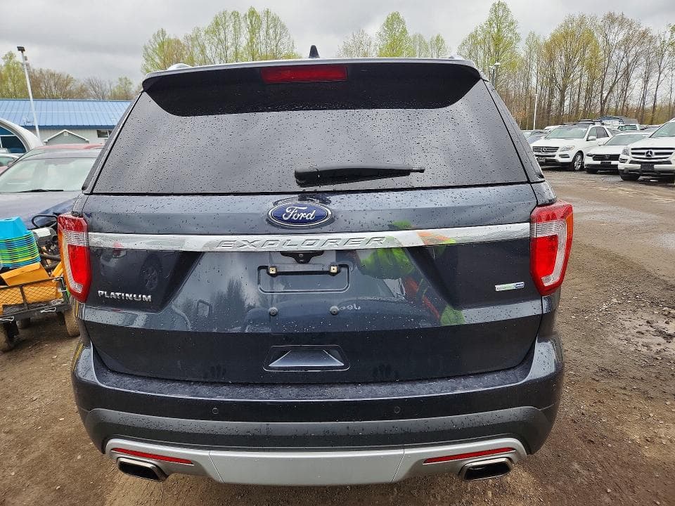 2017 FORD EXPLORER PLATINUM 6