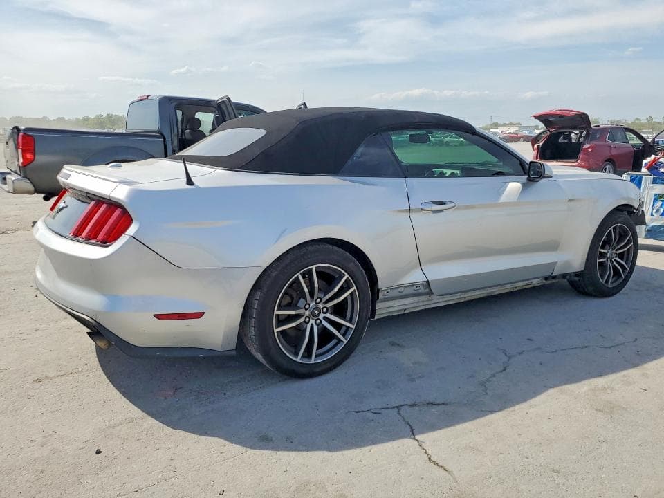 2017 FORD MUSTANG 3