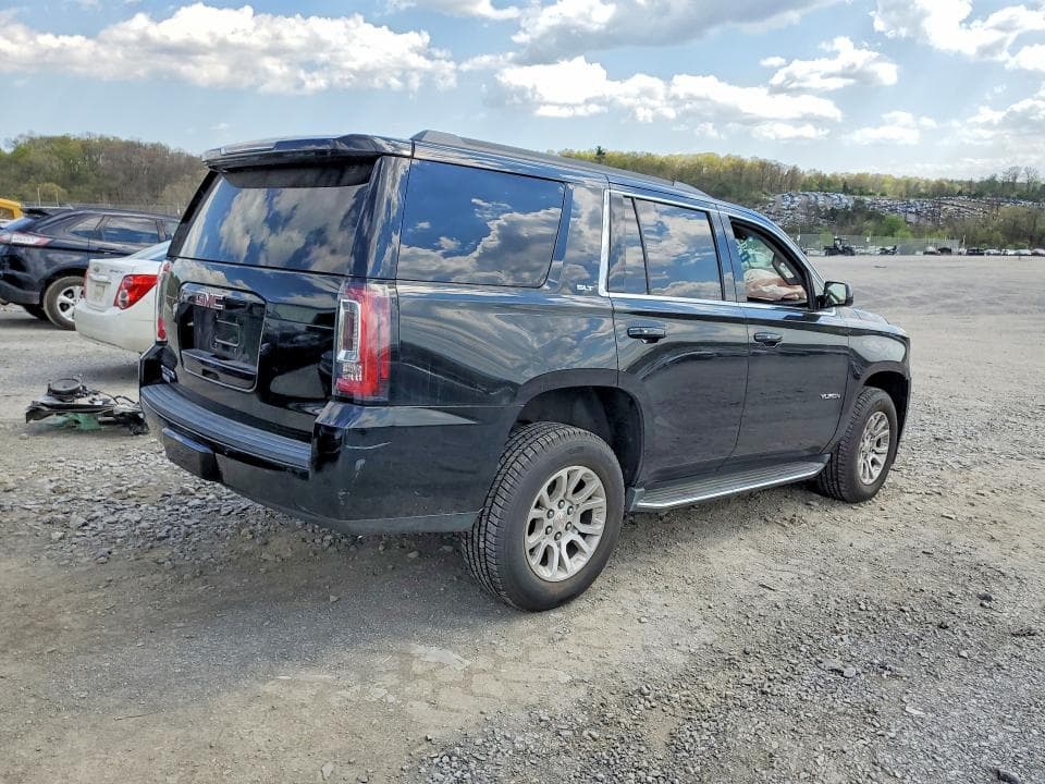 2017 GMC YUKON SLT 3