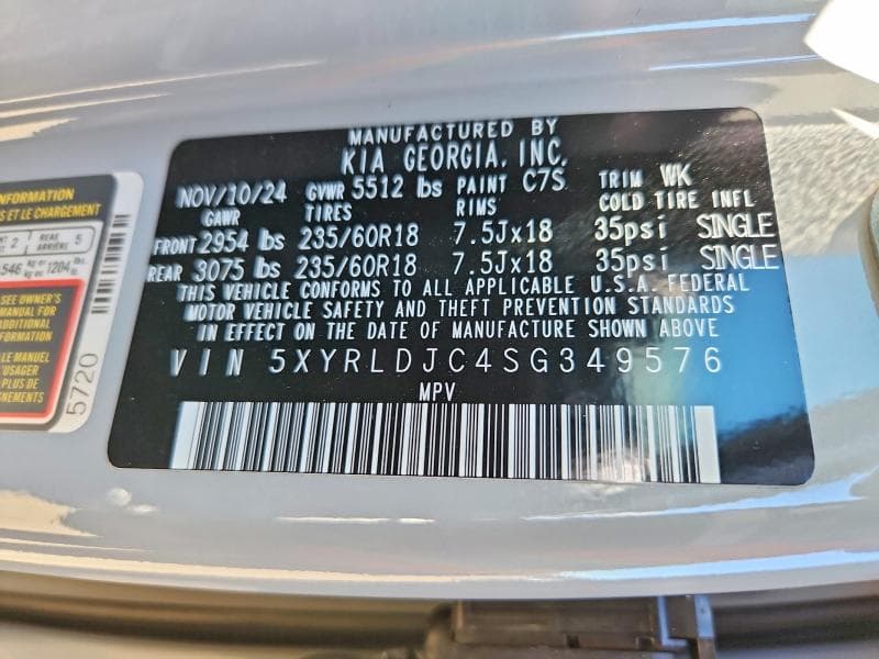 2025 KIA SORENTO S 14