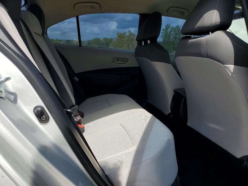 2022 TOYOTA COROLLA LE 10