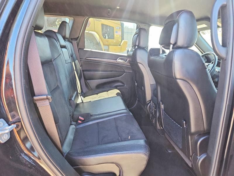 2022 JEEP GRAND CHEROKEE LAREDO E 11