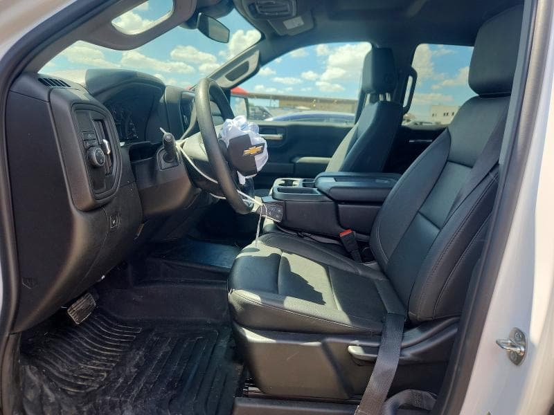 2025 CHEVROLET SILVERADO C1500 7