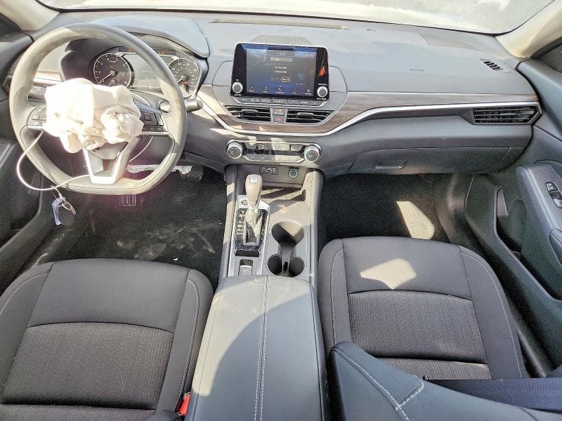 2025 NISSAN ALTIMA SV 8