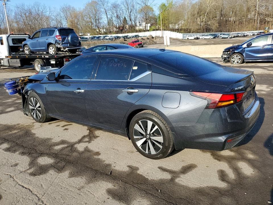 2020 NISSAN ALTIMA SV 2