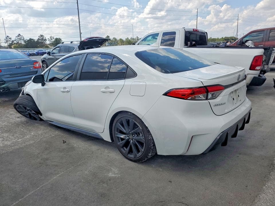 2023 TOYOTA COROLLA SE 2