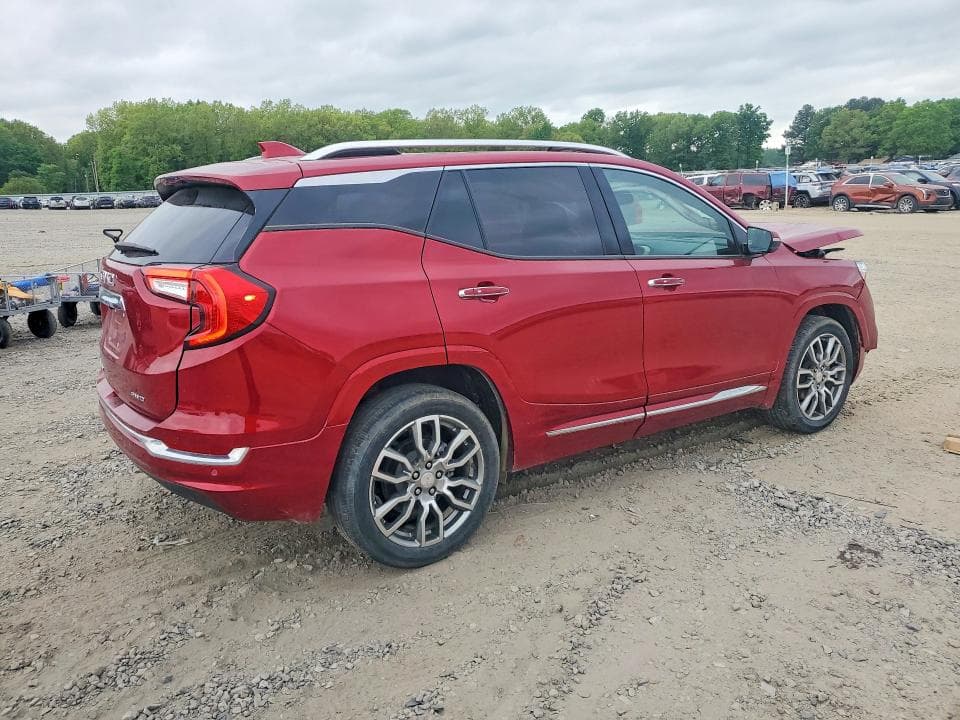 2023 GMC DENALI 3