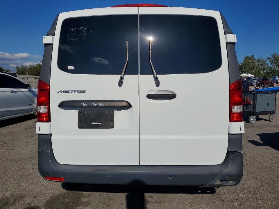 2019 MERCEDES-BENZ METRIS 6