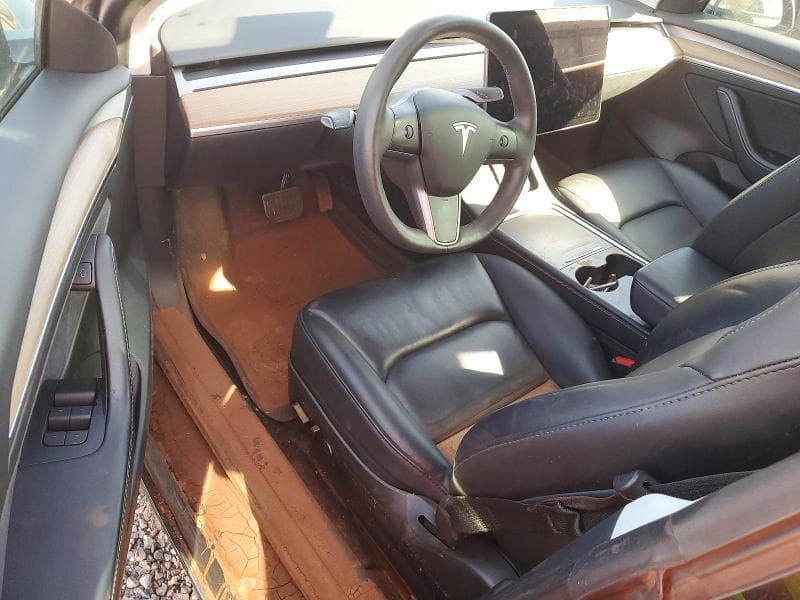 2023 TESLA MODEL 3 8