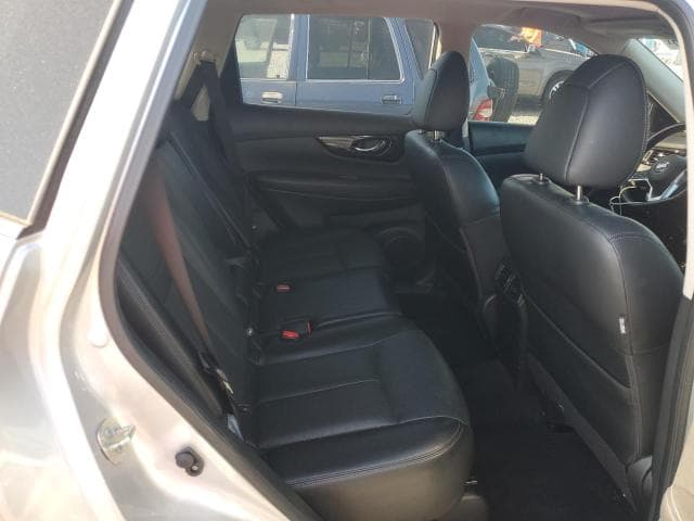 2017 NISSAN ROGUE SL 11