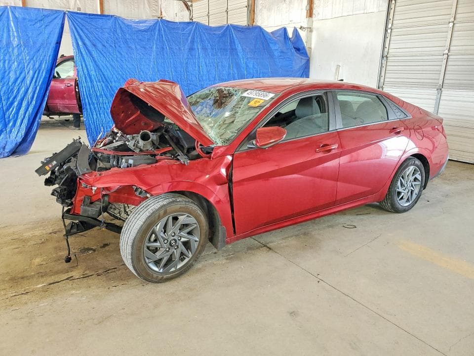 2024 HYUNDAI ELANTRA SEL - 1