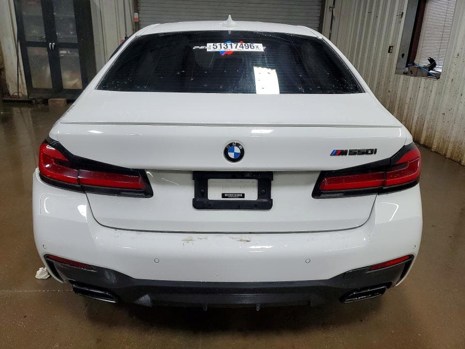 2021 BMW M550XI 6
