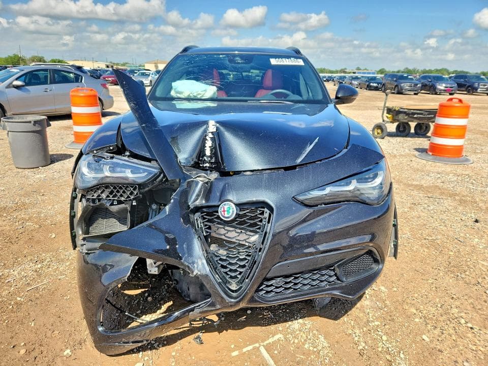 2024 ALFA ROMEO STELVIO TI 5