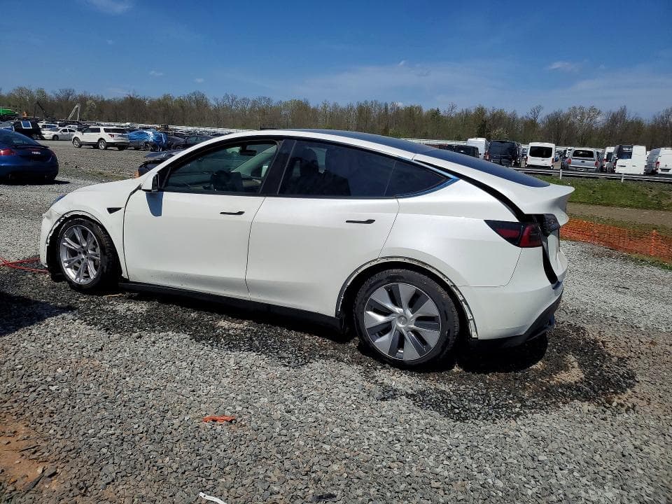 2023 TESLA MODEL Y 2