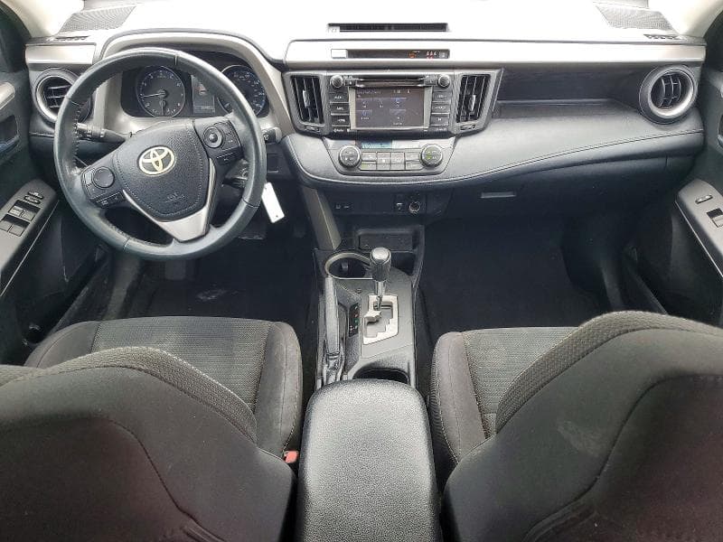 2017 TOYOTA RAV4 XLE 8