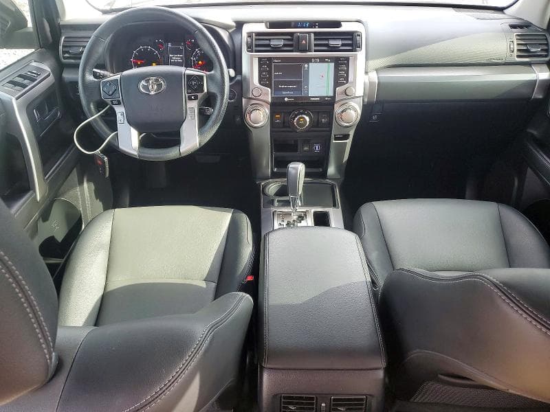 2024 TOYOTA 4RUNNER SR5 PREMIUM 8