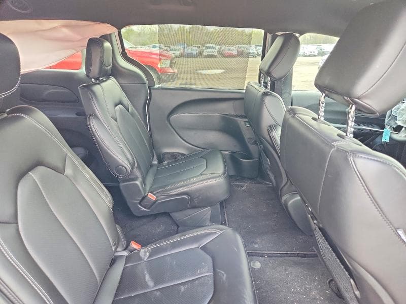 2025 CHRYSLER PACIFICA SELECT 11