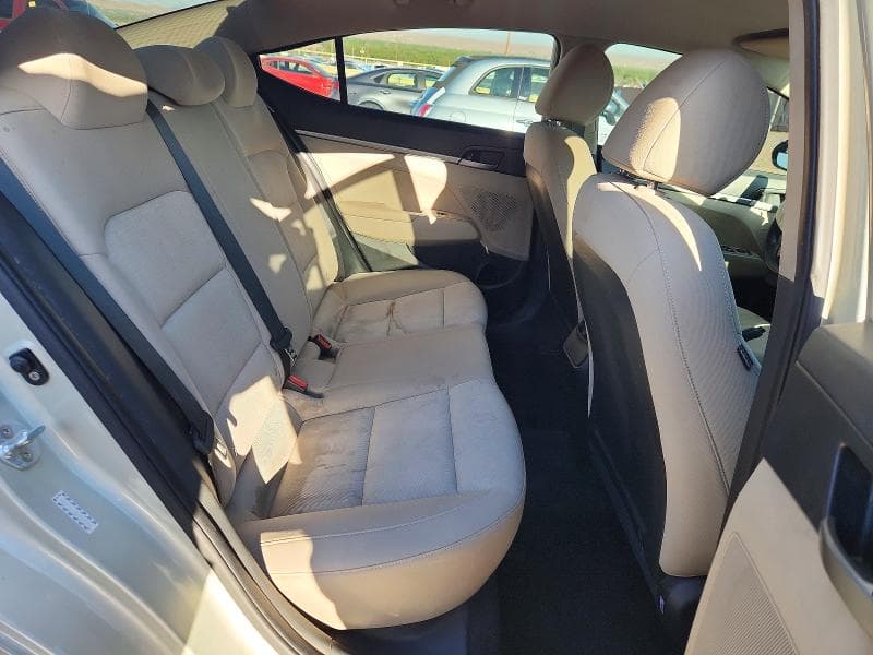 2017 HYUNDAI ELANTRA SE 10