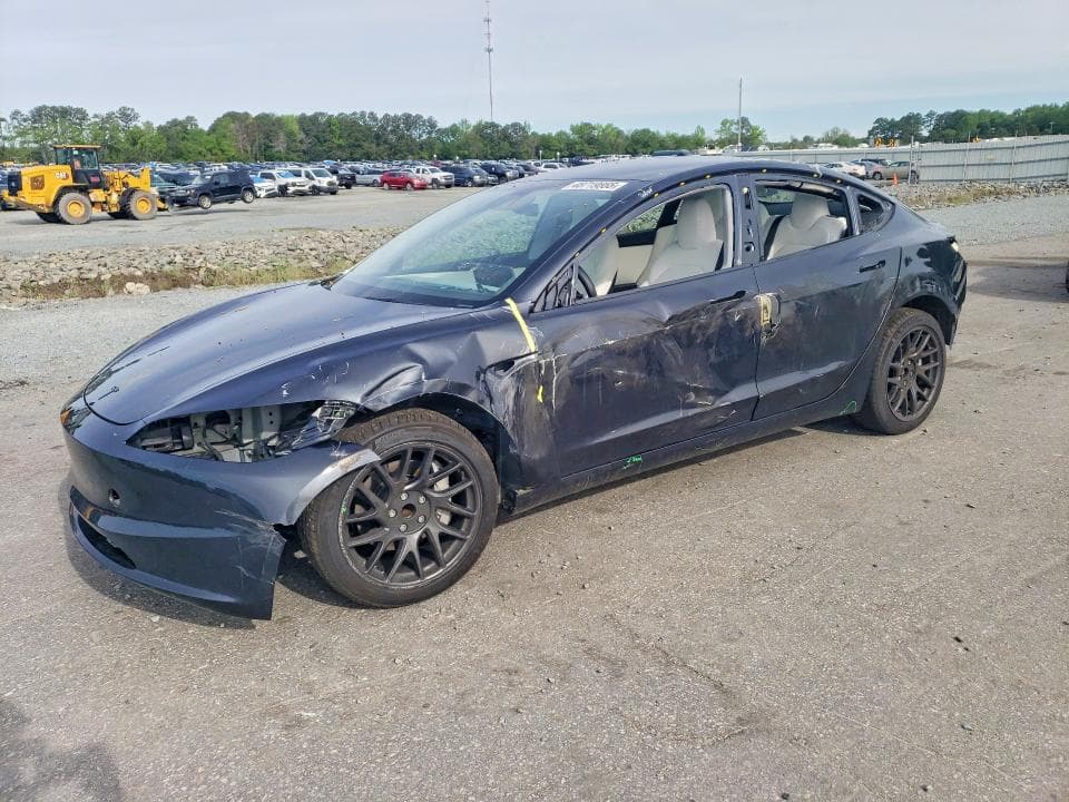 2026 TESLA MODEL 3 - 1