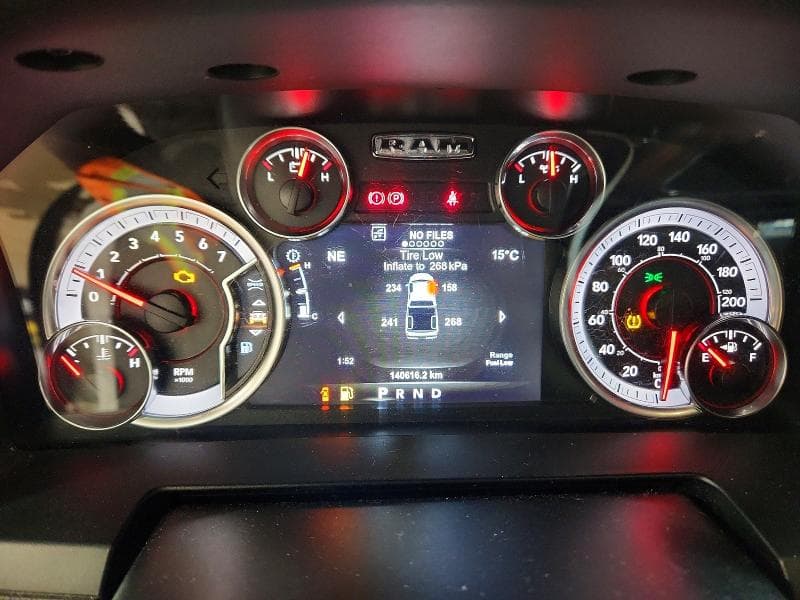 2018 RAM 1500 SPORT 9