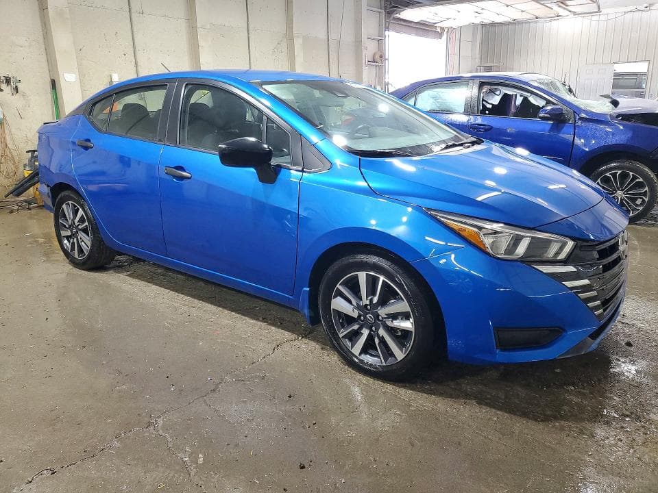 2024 NISSAN VERSA S 4