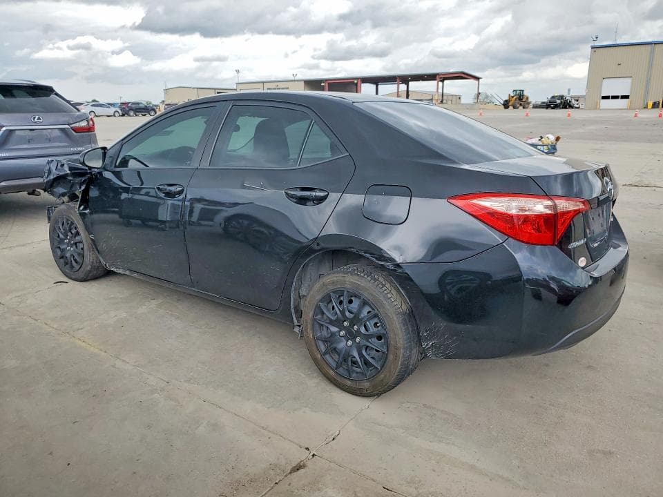 2018 TOYOTA COROLLA LE 2