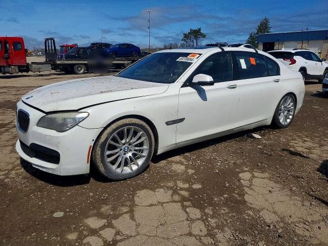 2013 BMW 740 LXI - 1