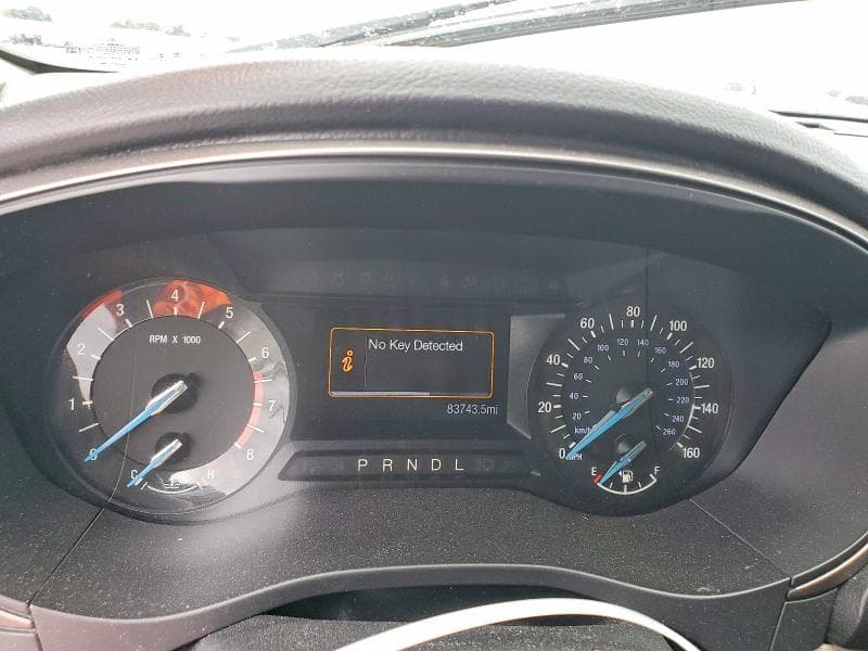 2017 FORD FUSION SE 9