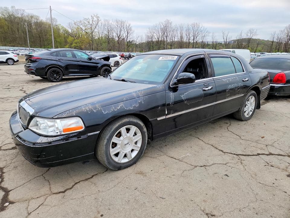 2011 LINCOLN TOWN CAR EXECUTIVE L - 1