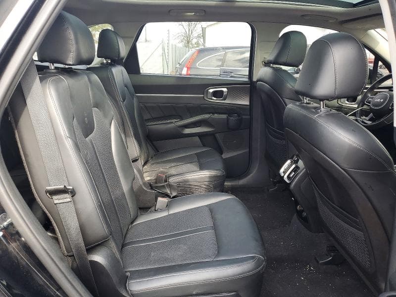 2022 KIA SORENTO SX 11
