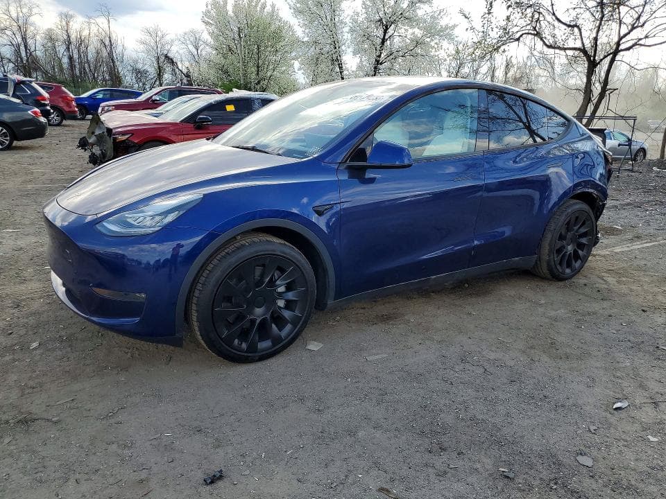 2023 TESLA MODEL Y