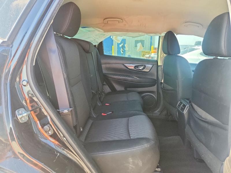 2018 NISSAN ROGUE S 11