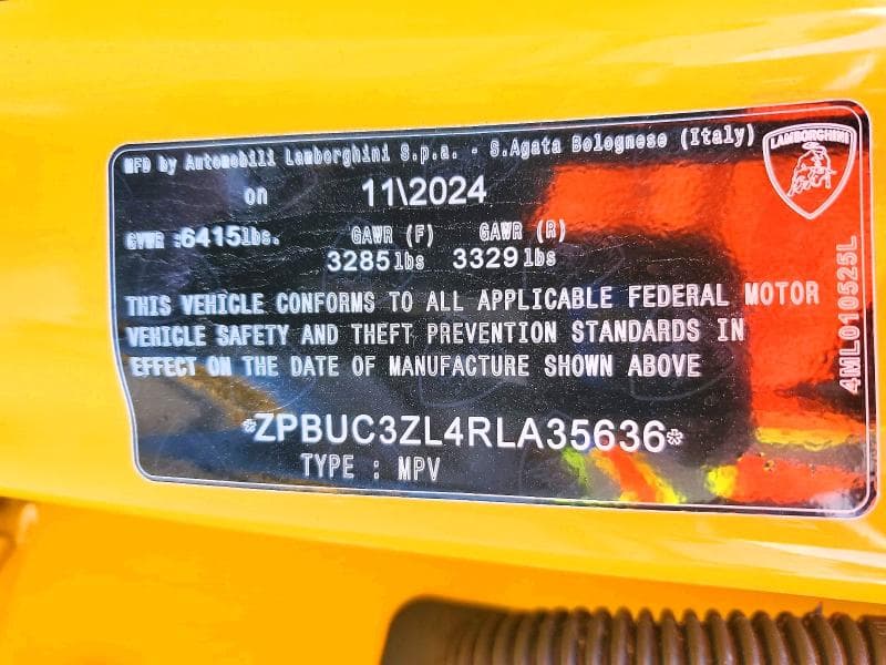 2024 LAMBORGHINI URUS PERFORMANTE 13