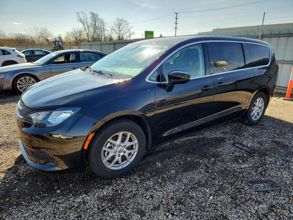2022 CHRYSLER VOYAGER LX - 1