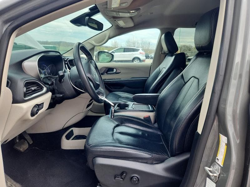 2022 CHRYSLER PACIFICA TOURING L 7