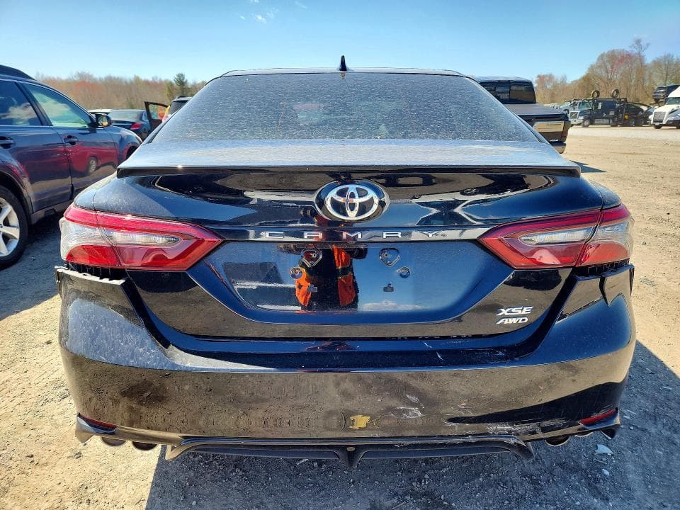 2023 TOYOTA CAMRY XSE 6