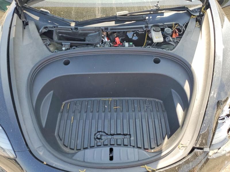 2023 TESLA MODEL 3 11