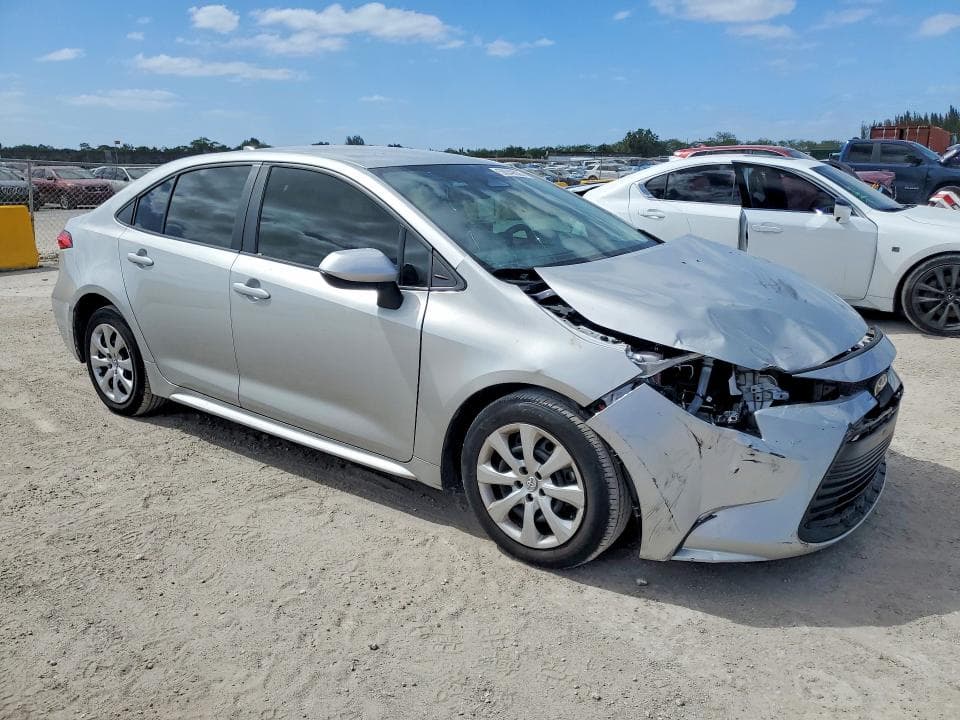 2024 TOYOTA COROLLA LE 4