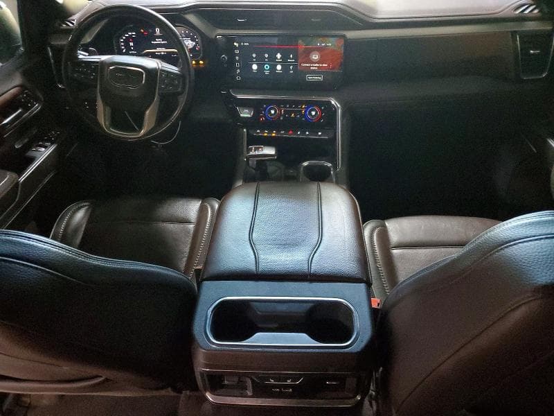 2023 GMC SIERRA K1500 DENALI 8