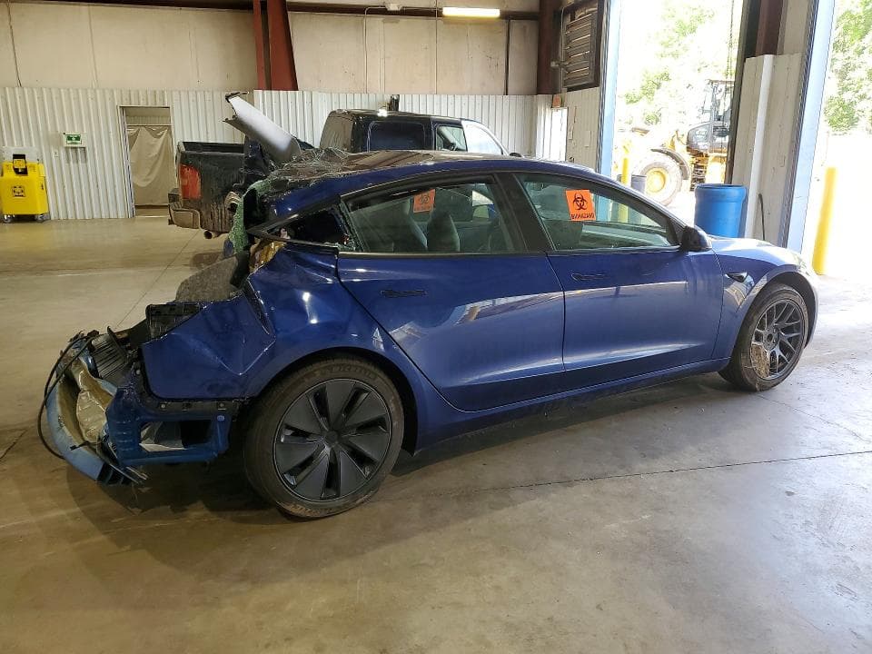 2026 TESLA MODEL 3 3