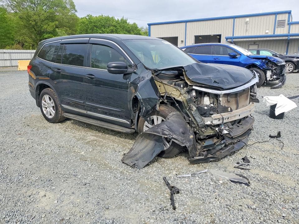 2018 HONDA PILOT LX 4