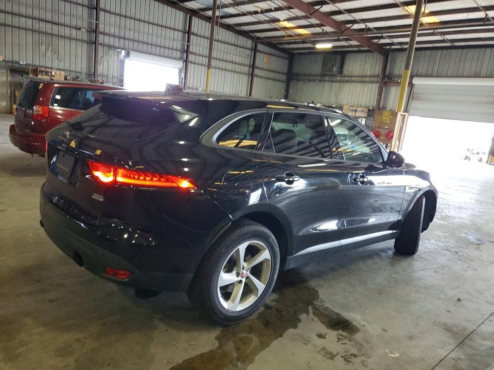 2018 JAGUAR F-PACE PREMIUM 3