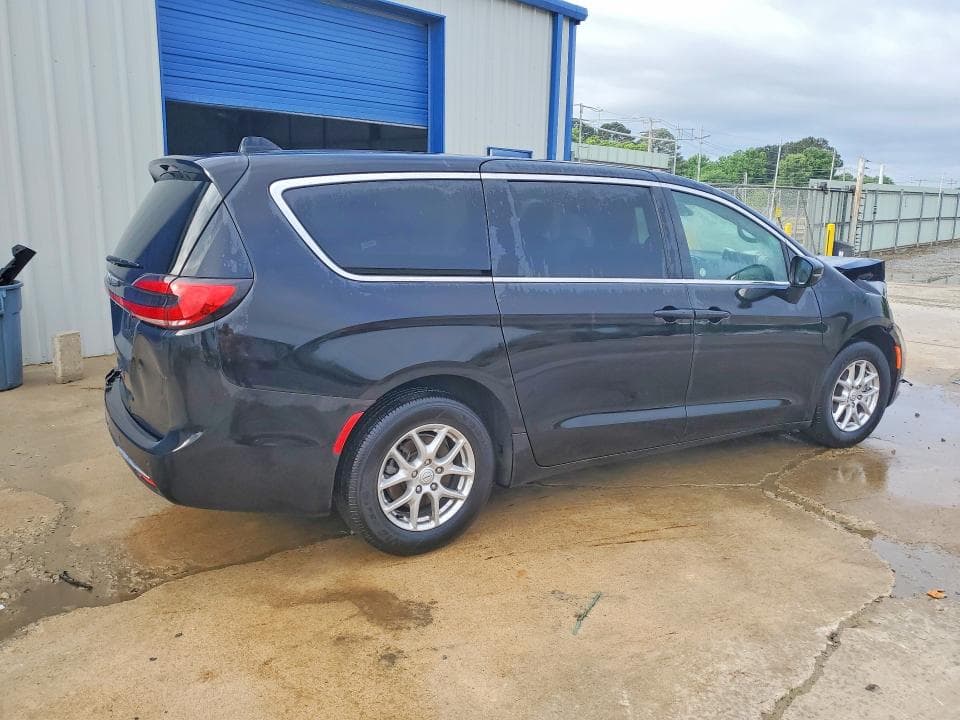 2026 CHRYSLER PACIFICA SELECT 3