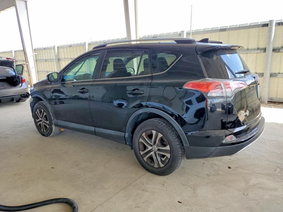 2017 TOYOTA RAV 4 2