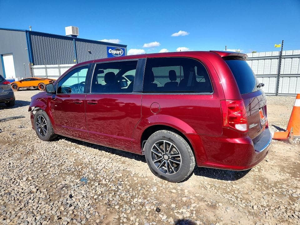 2019 DODGE GRAND CARAVAN GT 2